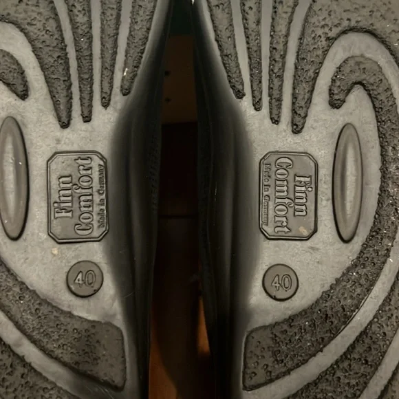 Finn Comfort Women’s Soho-S Leather Sneaker - Picture 9 of 13